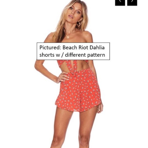 NWOT | Beach Riot | Red & Blue Floral Top + Shorts - Picture 5 of 6